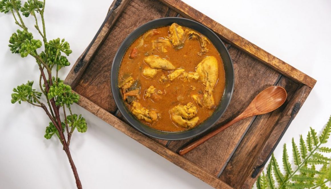 Verwendung von frischen Gewürzen im Curry