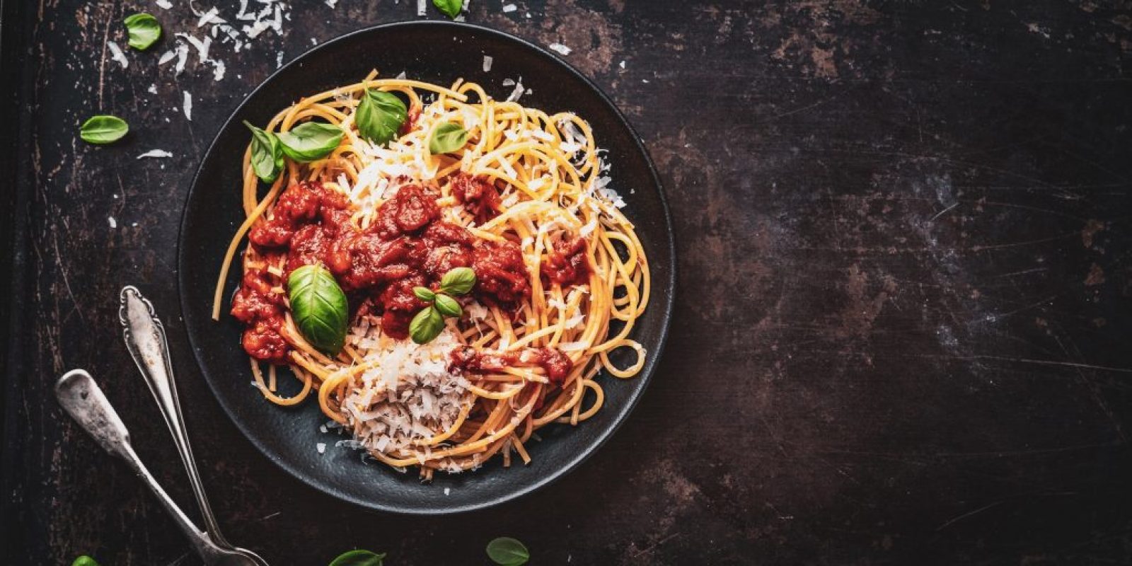 Spaghetti-Nudeln mit Parmesan