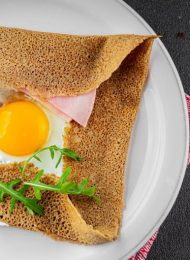 Galette Sarrasin Spiegelei in bretonischer Crêpe-Galette