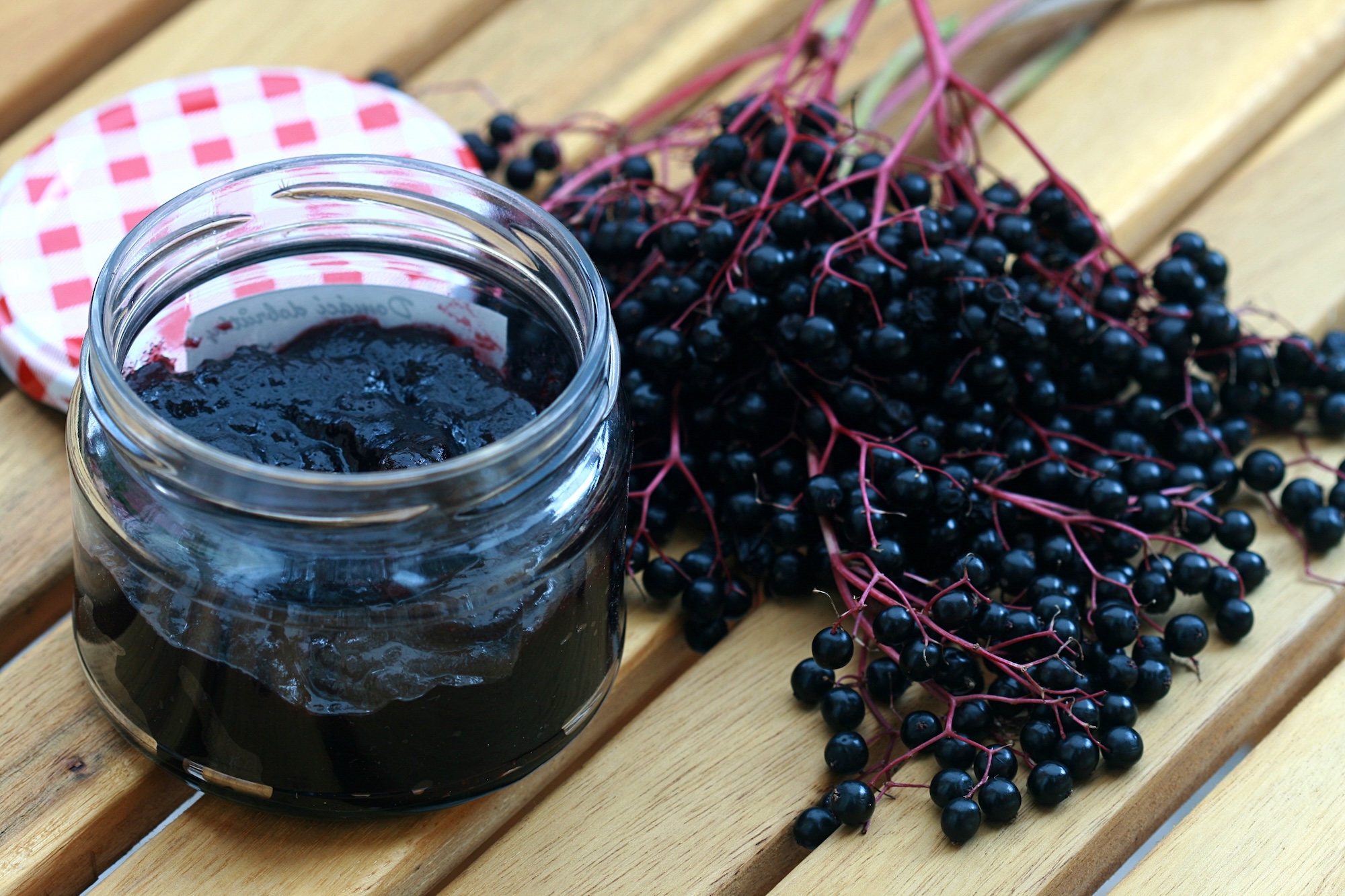 Holunderbeeren-Marmelade Holunderbeeren-Marmelade
