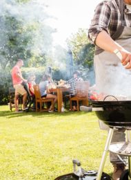 Sommergrillen im Landhausstil